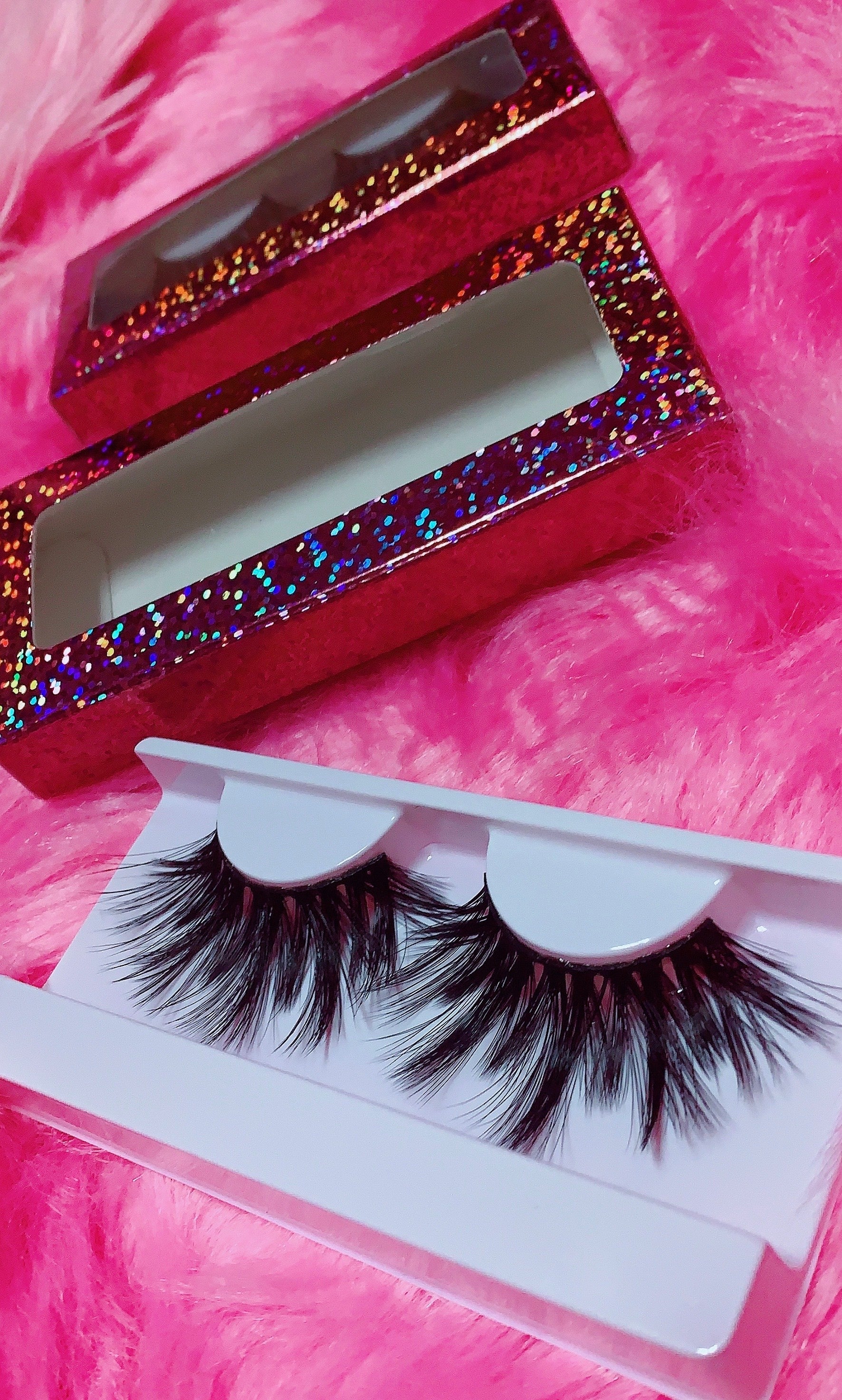#$IKKENING 3D DreamDoll Lashes *Pink Holographic* Case